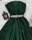 Chic Dark Green A-line Off-shoulder Sleeveless Satin Ball Gown Evening Dress HZ1024