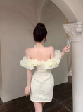 Fashion Light Yellow Sequin Off-the-shoulder Design A-line Strapless Homecoming Dress HZ1024