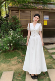 Simple Fashion White V-neck Design Elegant A-line Short-sleeved Dress HZ1024