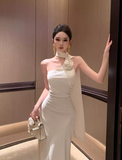 Simple Fashion 3D Flower Mermaid Design Prom Dress Elegant A-line Halter Dress HZ1024